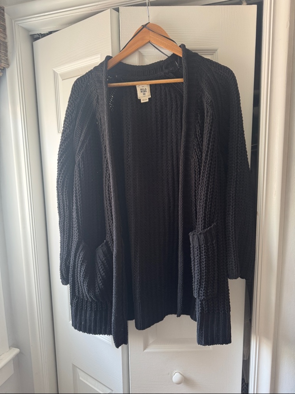 Billabong Black Open-Front Knit Cardigan